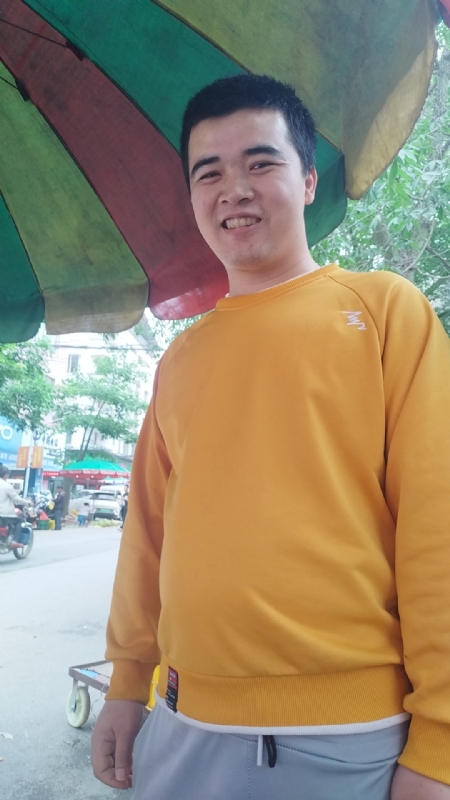 海中寻花柳的第一张照片--贺州王婆说媒